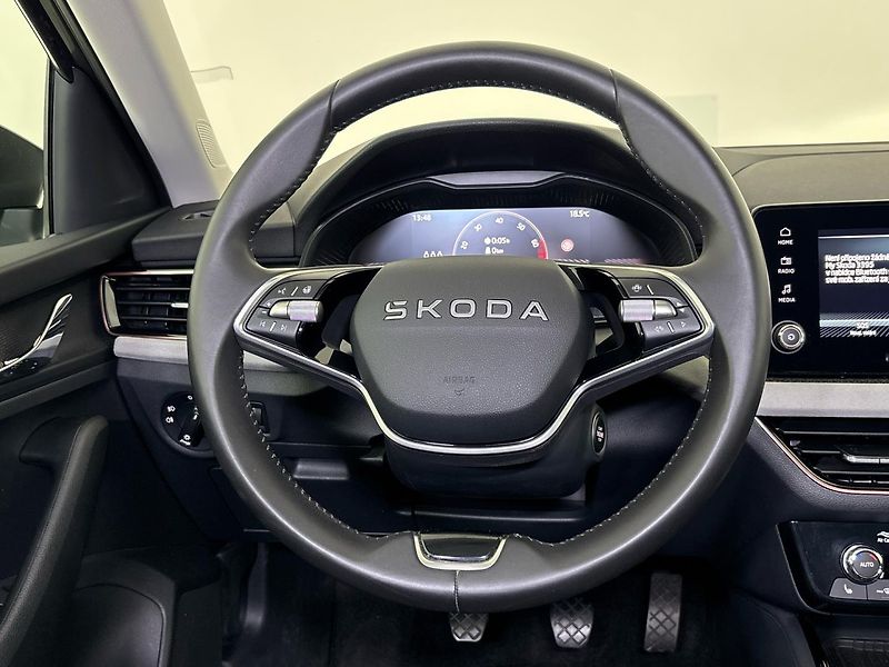 Škoda Scala Top Selection - fotka 18 z 27
