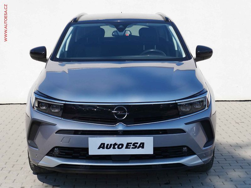 Opel Grandland (2022) 1.5 CDTi, Ultimate, AT, LED - fotka 2 z 21