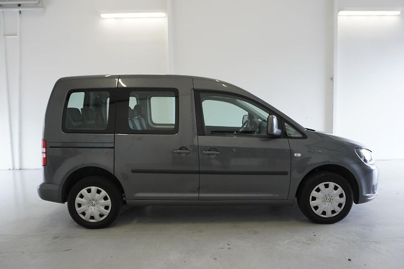 Volkswagen Caddy 1.2 TSI 63kW, 7 MÍST - fotka 4 z 31