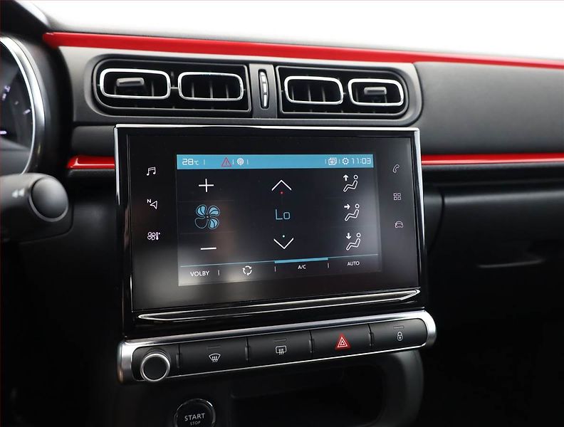 Citroën C3 (2018) 1.2 PureTech, Automat, Navi - fotka 10 z 19