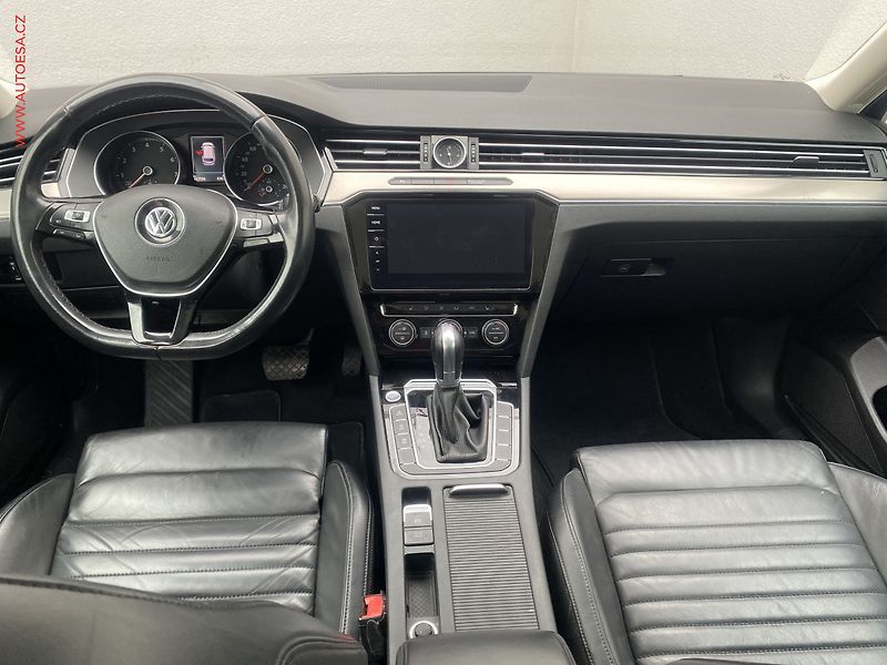 Volkswagen Passat (2017) 2.0 TSi 4x4, Highline, DSG - fotka 8 z 17