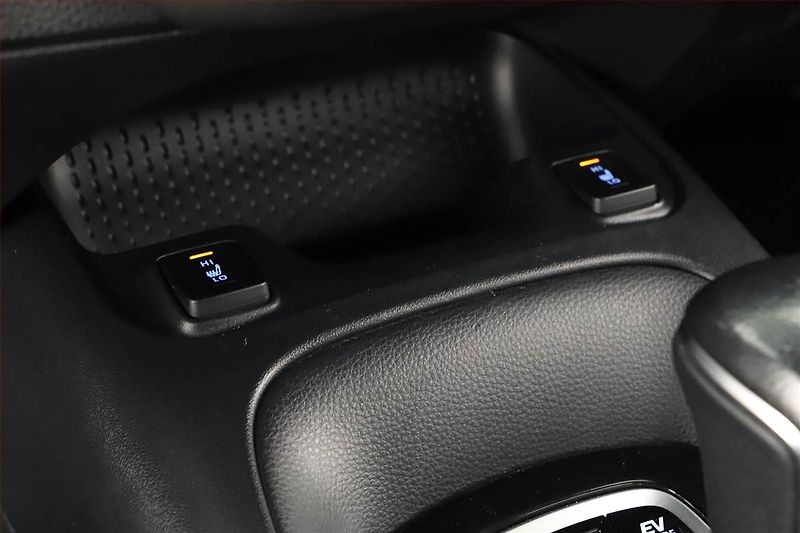 Toyota Corolla (2022) Active 2.0 Hybrid - fotka 21 z 25