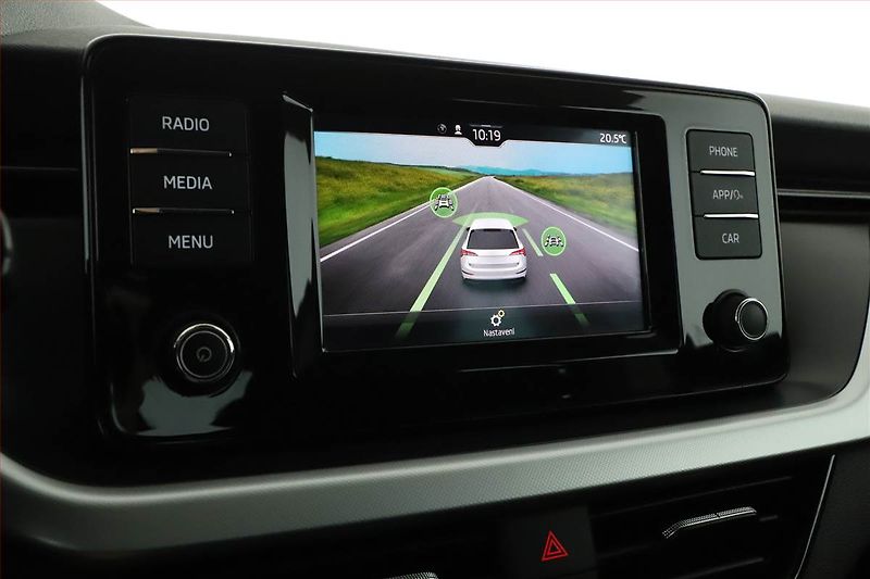 Škoda Scala (2021) Ambition 1.5 TSI, Serv.kniha - fotka 14 z 17