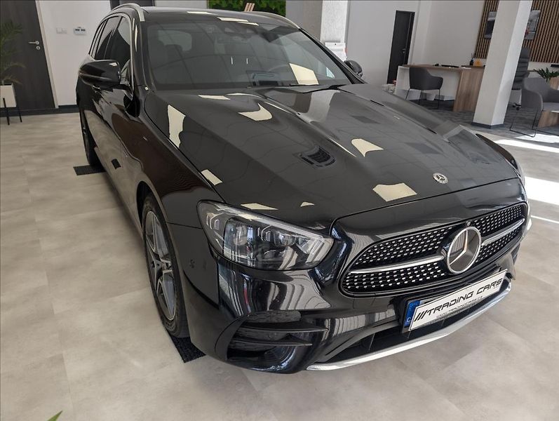 Mercedes-Benz Třídy E E300 DE EQ POWER 225 KW AMG - fotografie inzerátu