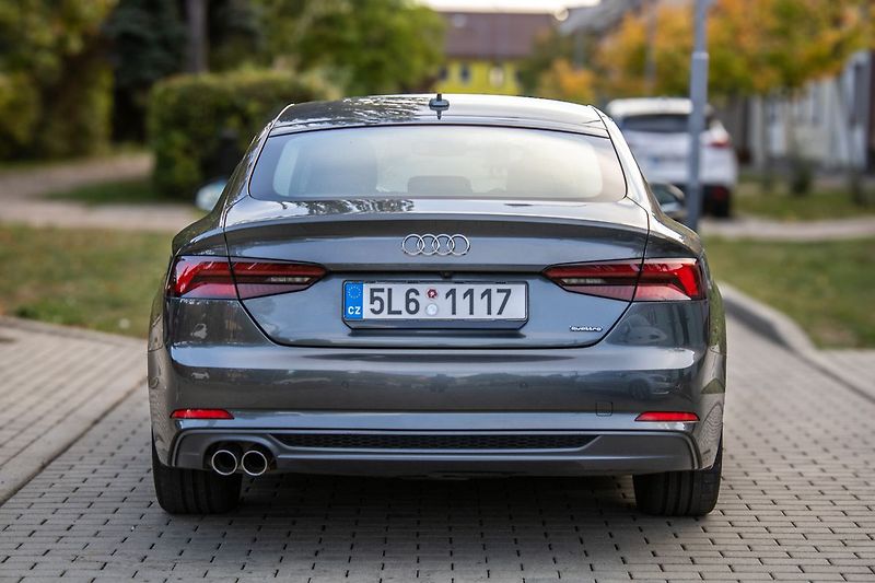 Audi A5 - fotka 5 z 27