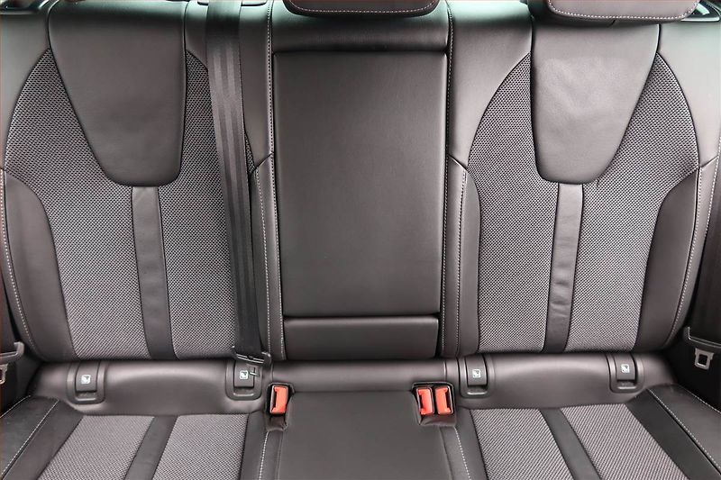 Škoda Octavia (2024) Style 1.5 eTSI mHEV - fotka 10 z 20