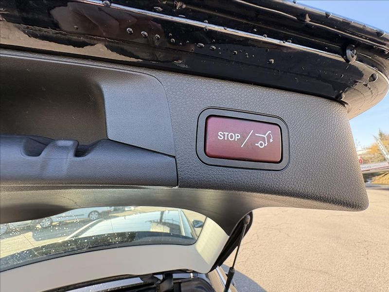 Mercedes-Benz Třídy C 2,2 CDi 100kW Led,Výhřev,9G-tr - fotka 29 z 37