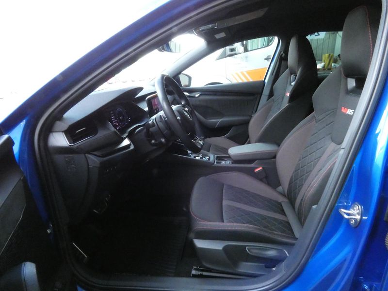 Škoda Octavia (2023) RS 2.0 TDI 147KW DSG - fotka 18 z 29