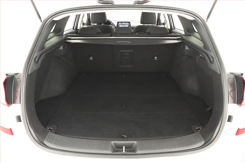 Hyundai i30 (2022) 1.5 T-GDI MHEV, Serv.kniha - fotka 10 z 13