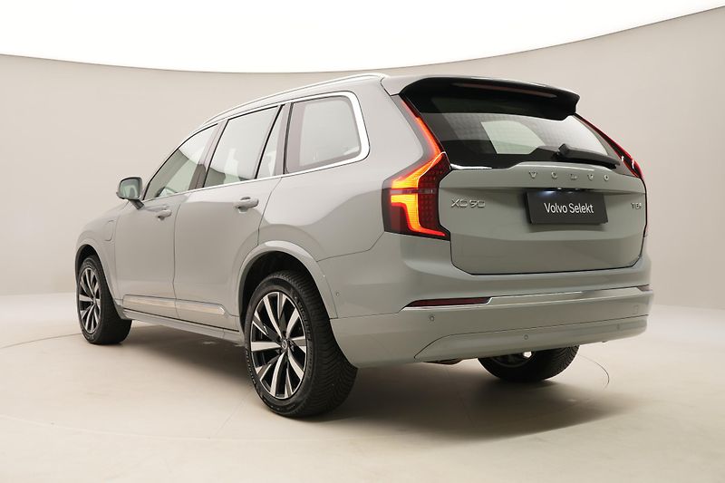 Volvo XC90 T8 AWD RECHARGE REZERVACE - fotka 11 z 59