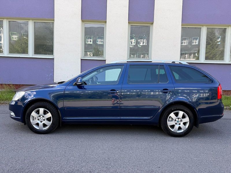 Škoda Octavia 1,4 TSI DSG Elegance  - fotka 2 z 22