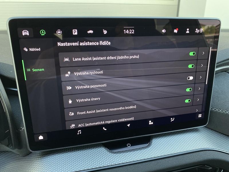 Škoda Kodiaq 2,0 TDI 4x4 Sportline DSG - fotka 21 z 30