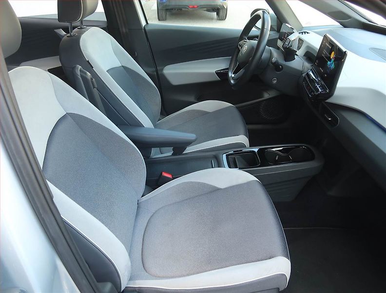 Volkswagen ID.3 (2021) Pro Perf. (62 kWh), SoH 92% - fotka 9 z 22