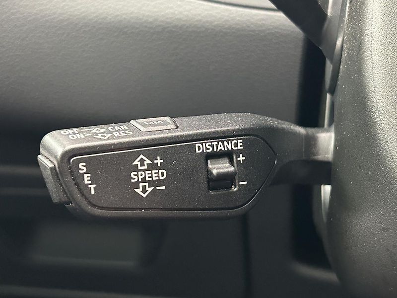 Audi A6 3.0 55 TFSI 4x4 S-Line - fotka 21 z 29