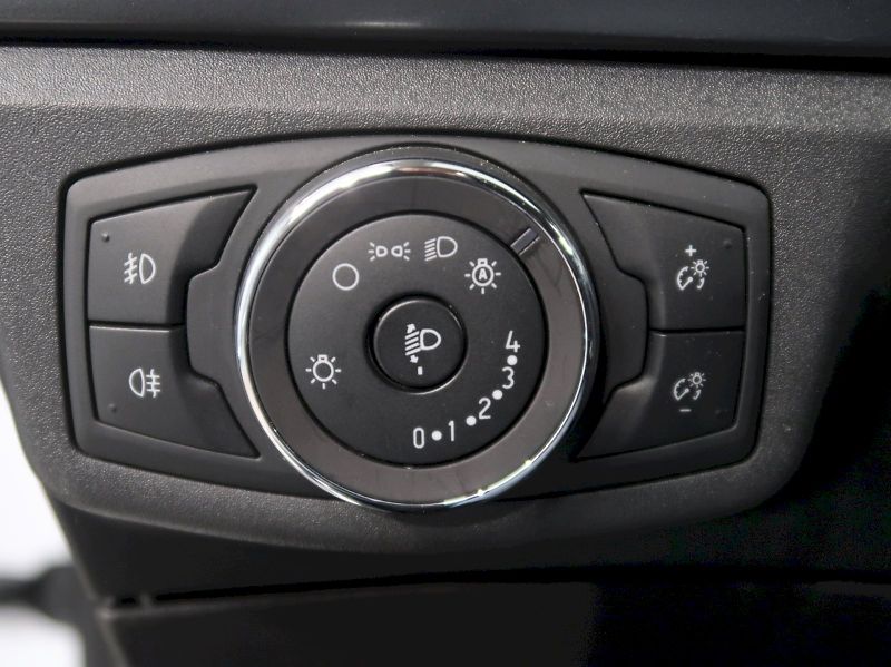 Ford Mondeo (2019) 1.5ecoBoost 121KW - fotka 27 z 31
