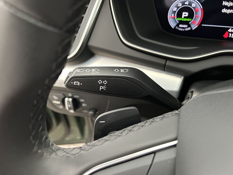 Audi Q5 2.0 TSI 4x4 - fotka 11 z 32