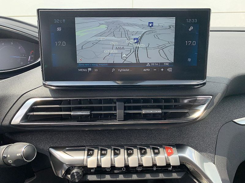 Peugeot 3008 ALLURE PACK 1,5 BlueHDi 96kW - fotka 20 z 30