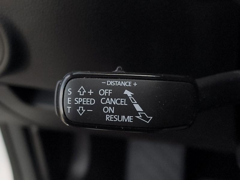 Škoda Superb (2023) SportLine 2.0 TDI 110kW DSG, Č - fotka 12 z 30