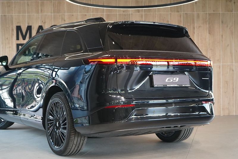 Xpeng G9 (2026) AWD Performance - 575 HP !!! - fotka 13 z 54