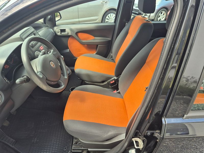 Fiat Panda (2009) 1.2 i Klima - fotka 14 z 22