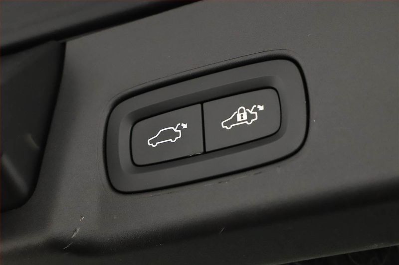 Volvo V90 (2020) Cross Country - fotka 20 z 20