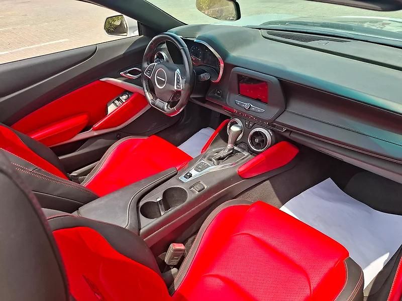 Chevrolet Camaro (2019) V6 Cabrio plné emocí - fotka 11 z 16