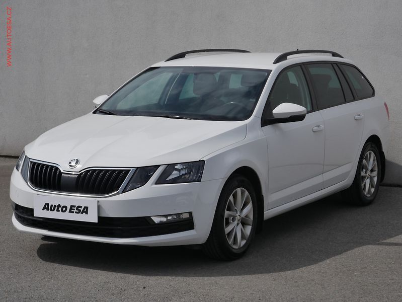 Škoda Octavia (2019) 1.5 TSi, 1.maj,ČR, Ambition - fotka 3 z 24