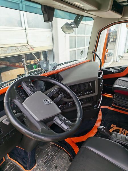 Volvo FH 540 6x4 Hydraulika Retarder - fotka 7 z 9