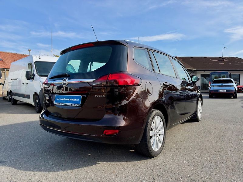 Opel Zafira (2012) 1.4T - 1.Majitel - CZ - fotka 5 z 22