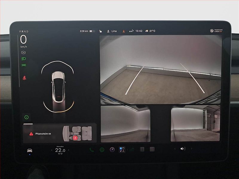 Tesla Model Y (2022) Long Range AWD 79kWh, SoH 91% - fotka 24 z 31