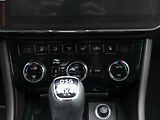 Škoda Superb (2019) 2.0 TDi 4x4, ČR, DSG, kůže - náhled 15