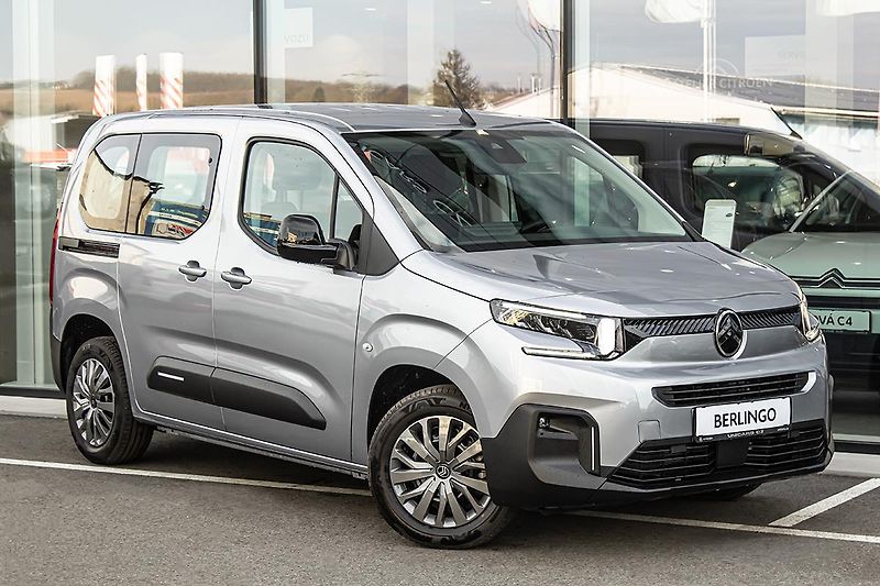 Citroën Berlingo (2026) 1,2 PLUS benzín 110k + ZIMA - fotka 3 z 23