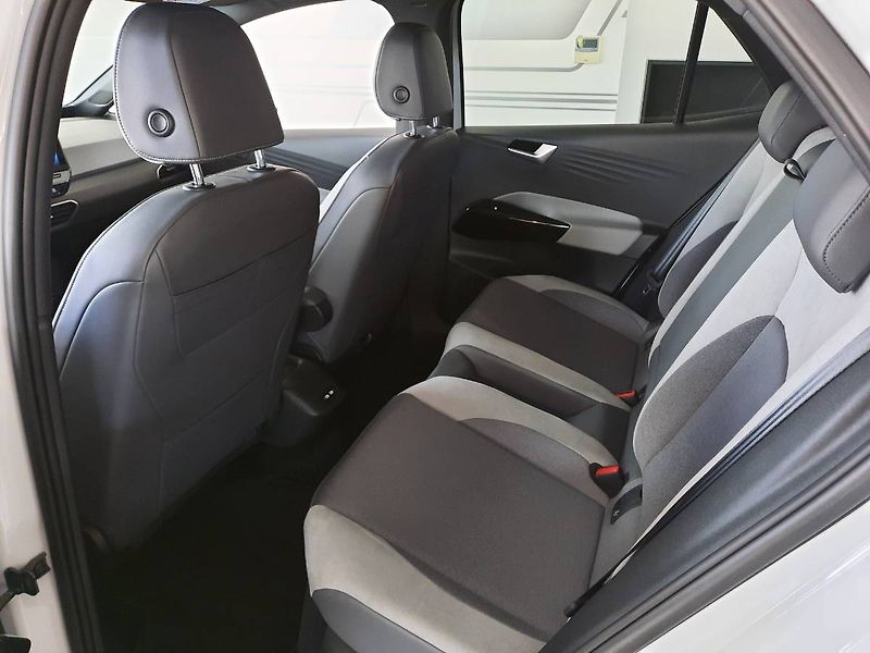 Volkswagen ID.3 (2021) Pro S (150kW/77kWh) - fotka 8 z 27