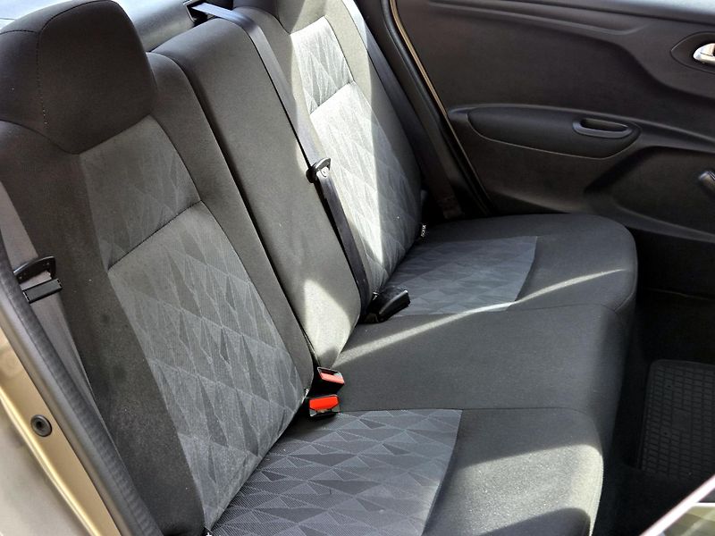 Citroën C-Elysée původ ČR, 1.maj SERV.KNIHA     - fotka 20 z 37