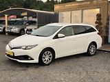 Toyota Auris 1.4D, ČR, Active, manual - náhled 2