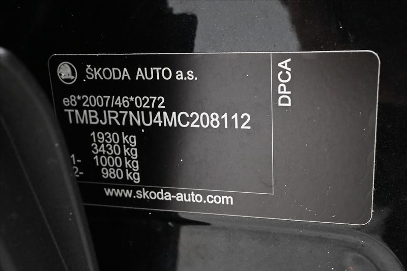 Škoda Karoq 1,5 TSI 110 kW DSG STYLE Záruk - fotka 12 z 32