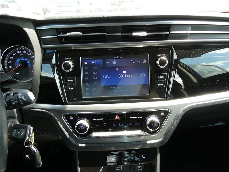 SsangYong Korando 1,5 T-GDI 120kW Style,ČR - fotka 26 z 38