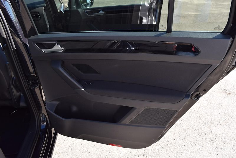 Volkswagen Touran (2021) 2.0TDI 110kw DSG 7MÍST HIGHLIN - fotka 49 z 50