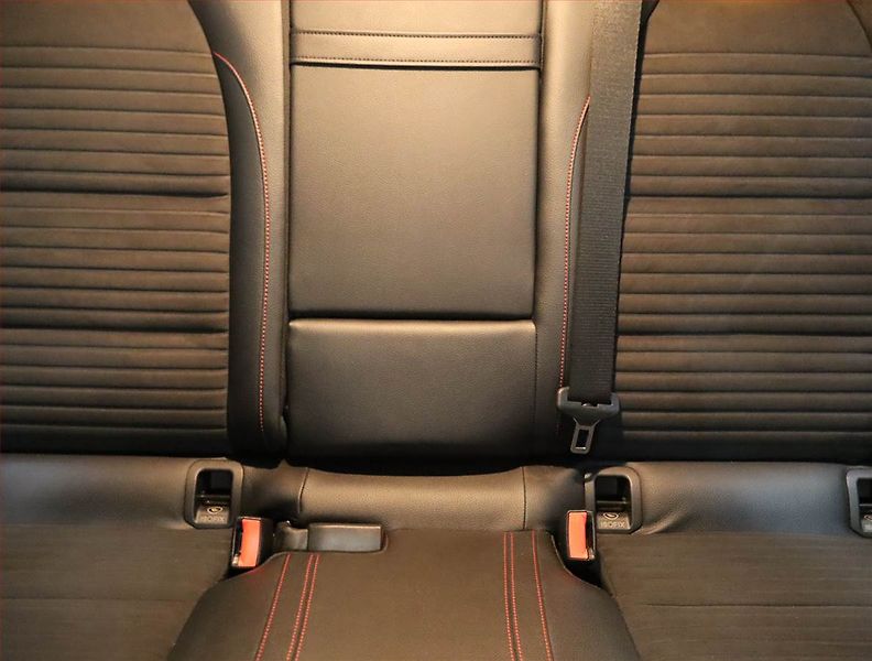 Mercedes-Benz CLA (2014) AMG Paket 200 CDI, Serv.kniha - fotka 10 z 20