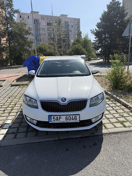 Škoda Octavia (2016) 3. Generace - fotka 2 z 9