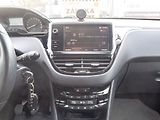 Peugeot 2008 (2017) ČR 1.2T 81KW – 88.359KM - náhled 21