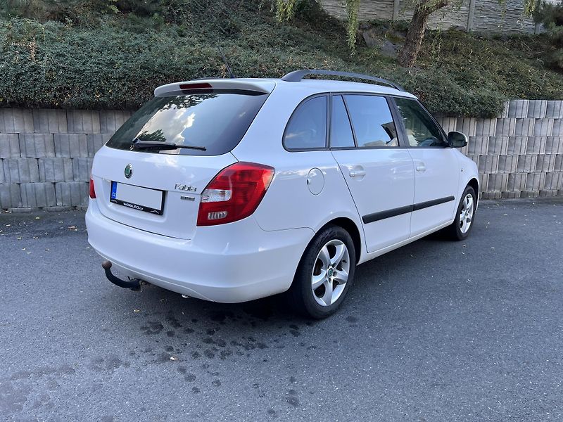 Škoda Fabia combi 1.2 TSi 63 kW NOVÁ STK - fotka 5 z 15