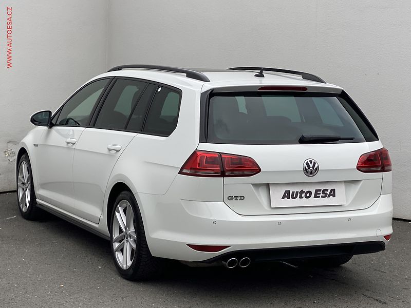 Volkswagen Golf (2016) 2.0TDi GTD, GTD, DSG, bixenon - fotka 6 z 18