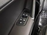 Volkswagen Golf (2016) 2.0 TDI, Xenony, Tempomat - náhled 16