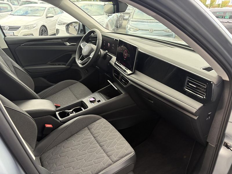 Volkswagen Tiguan 1.5TSi People 150kW eHybrid - fotka 14 z 20