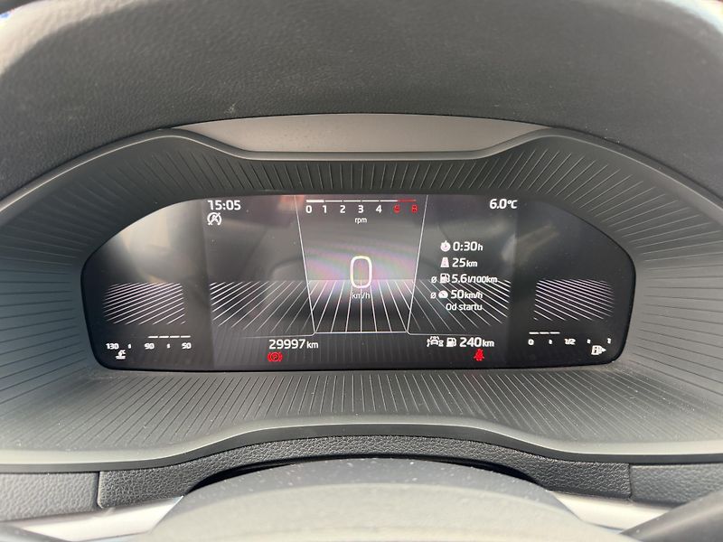 Škoda Karoq 1,0 TSi/81kW - Ambition  - fotka 15 z 67