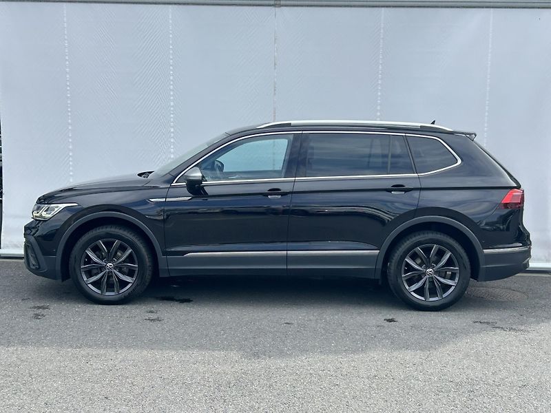 Volkswagen Tiguan 2.0TDI 110kW DSG - fotka 3 z 23