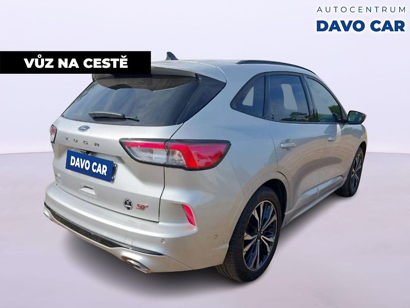 Ford Kuga 2,0 TDCi 140kW AWD ST Line X - fotka 4 z 12