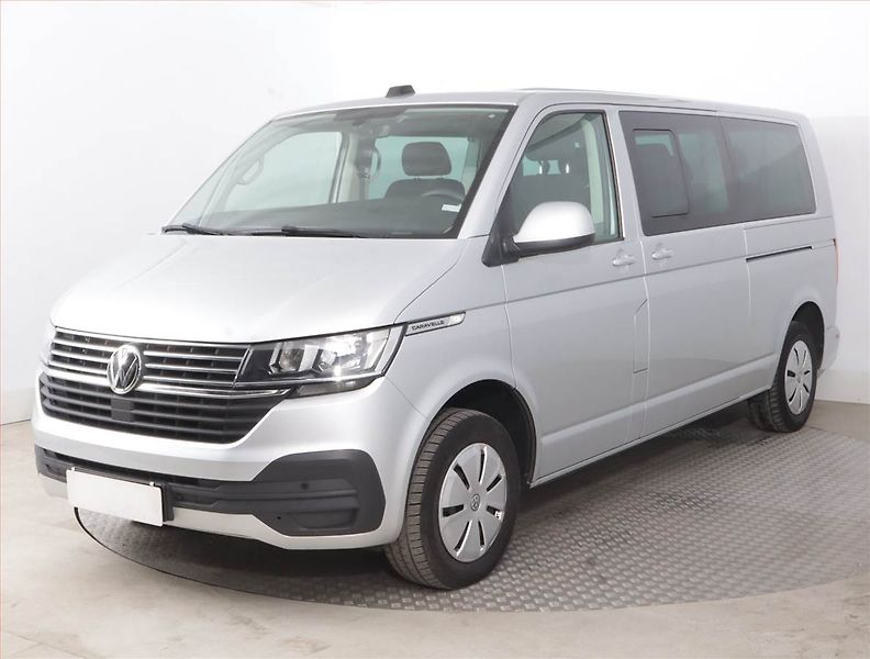 Volkswagen Caravelle (2021) Comfortline 2.0 TDI, 1Maj, DPH - fotka 2 z 18