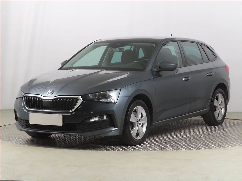 Škoda Scala (2019) 1.6 TDI, Serv.kniha, Tempomat - fotka 2 z 20